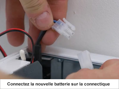 Connecter la nouvelle batterie